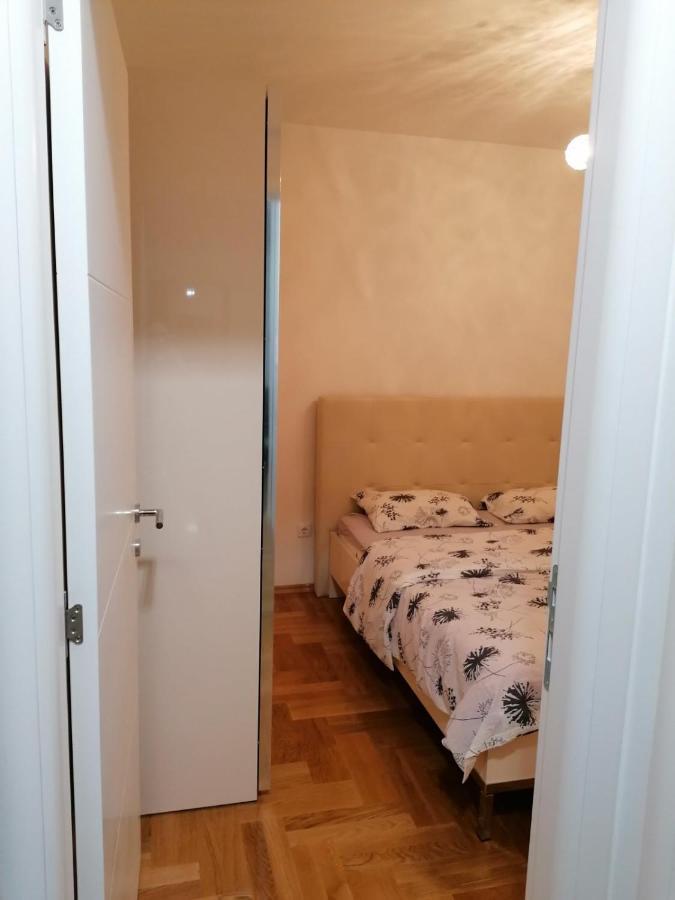 Apartman Venecija Banja Luka Zewnętrze zdjęcie
