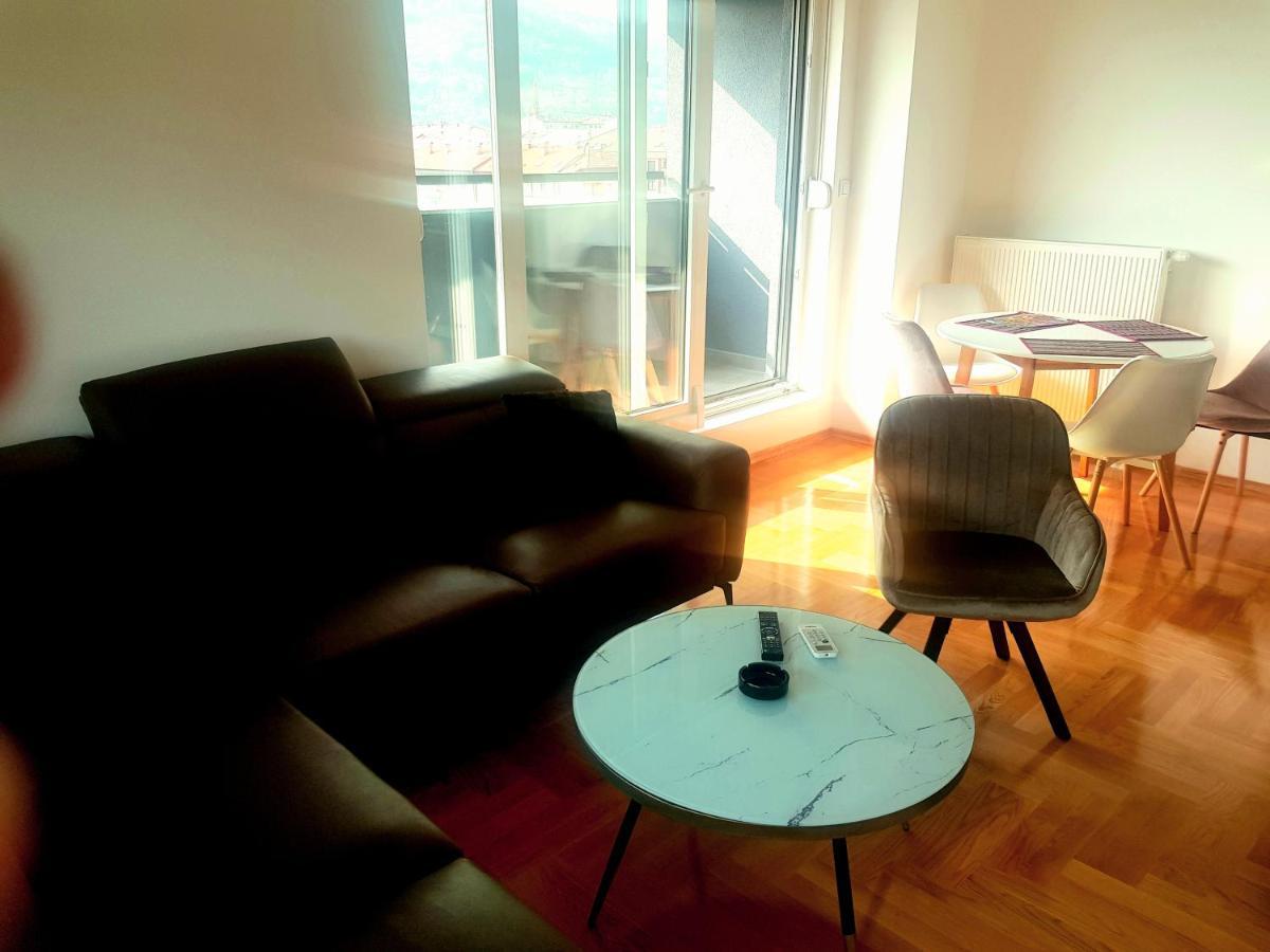 Apartman Venecija Banja Luka Zewnętrze zdjęcie