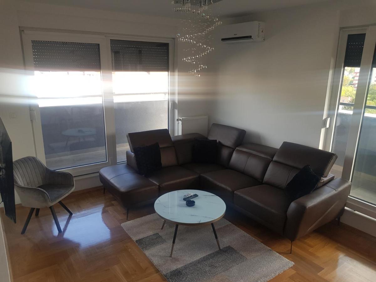Apartman Venecija Banja Luka Zewnętrze zdjęcie