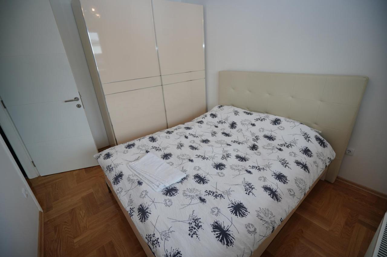 Apartament Apartman Venezija Banja Luka Zewnętrze zdjęcie