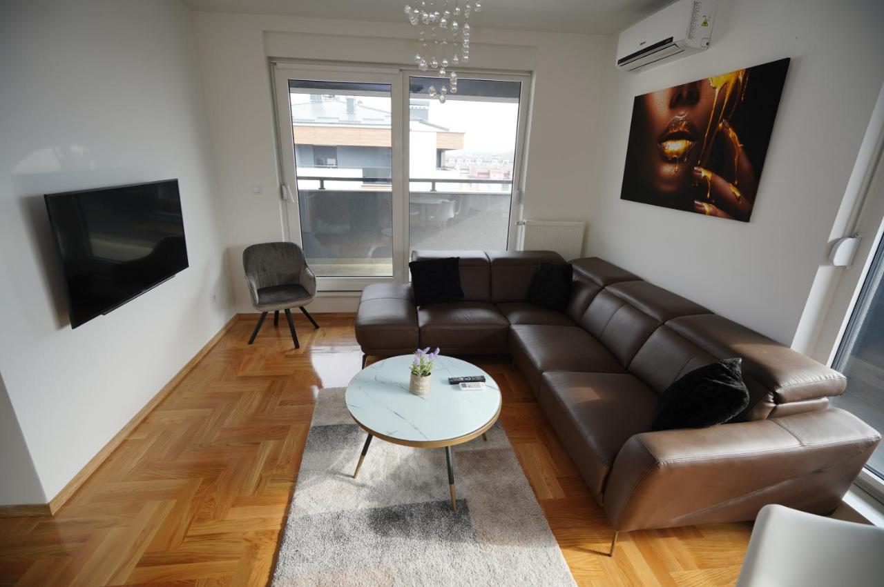 Apartman Venecija Banja Luka Zewnętrze zdjęcie
